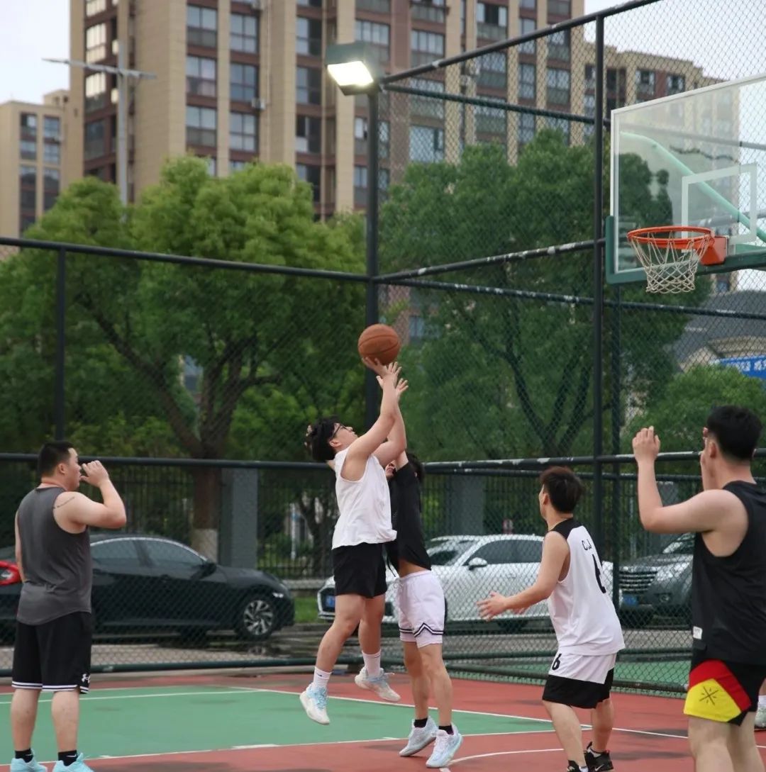 包含出色发挥首场状态出色，利物浦观众沸腾！，TheShy重返赛场热度持续攀升的词条-kaiyun网页版